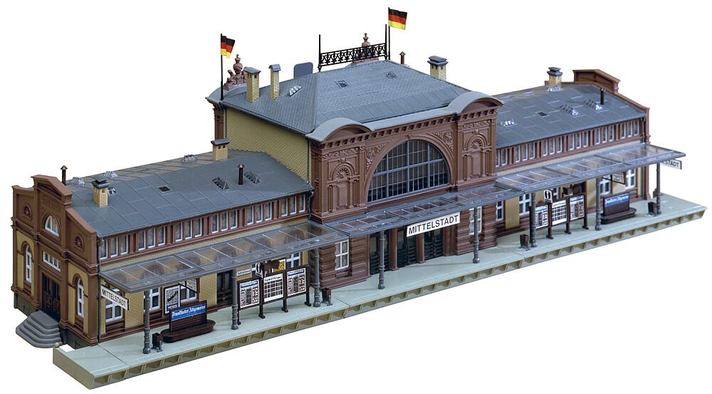 Bahnhof Mittelstadt - 110115